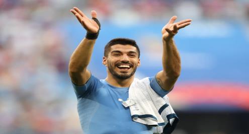 نيمار يطالب سان جيرمان بضم سواريز